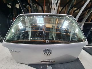 bontott VW GOLF IV Csomagtérajtó (Részeivel)