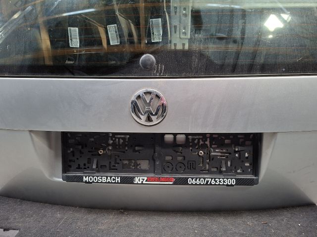 bontott VW GOLF IV Csomagtérajtó (Részeivel)