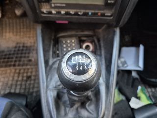 bontott VW GOLF IV Csomagtérajtó (Részeivel)