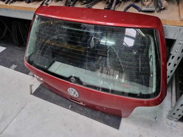 bontott VW GOLF IV Csomagtérajtó (Részeivel)