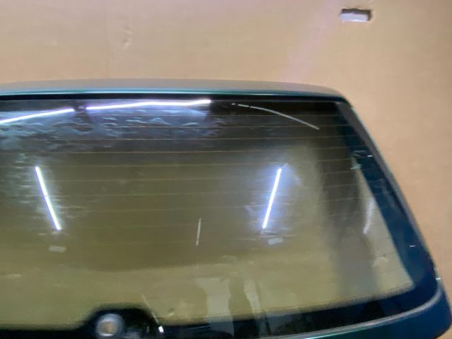 bontott VW GOLF IV Csomagtérajtó (Üres lemez)