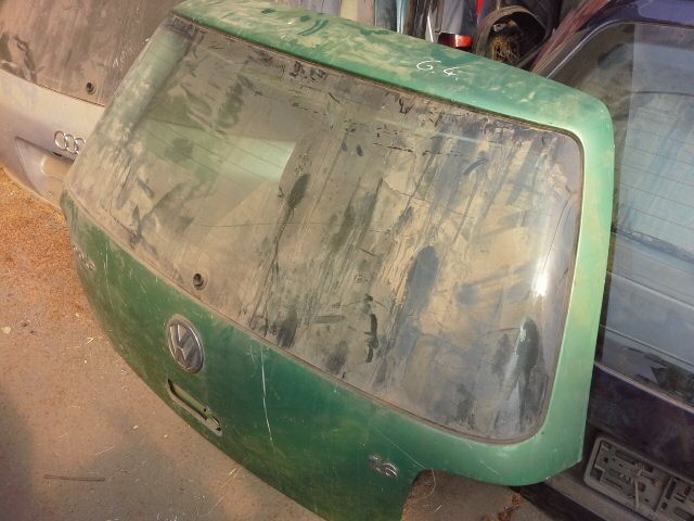 bontott VW GOLF IV Csomagtérajtó (Üres lemez)
