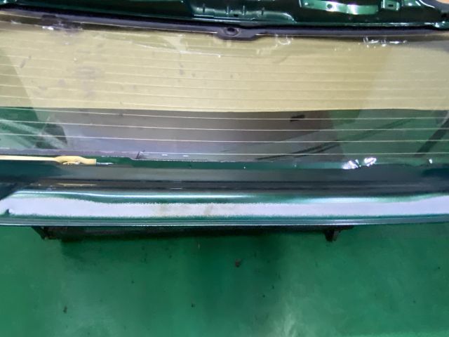 bontott VW GOLF IV Csomagtérajtó (Üres lemez)