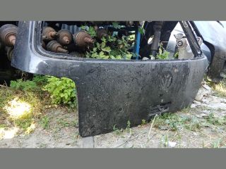 bontott VW GOLF IV Csomagtérajtó (Üres lemez)