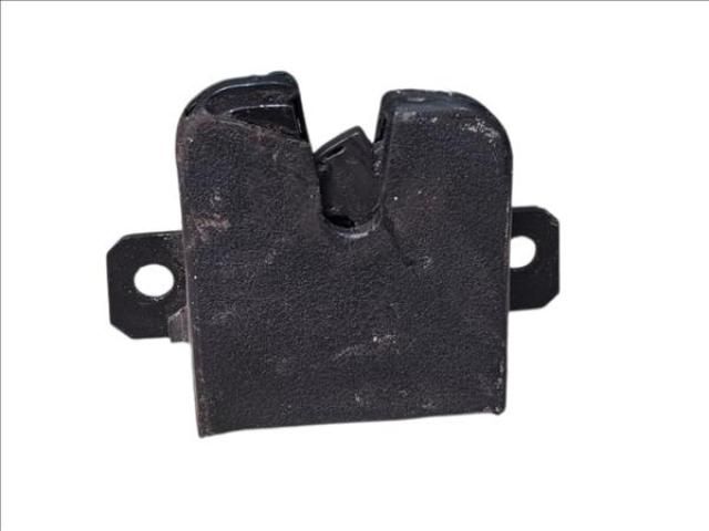 bontott VW GOLF IV Csomagtérajtó Zárszerkezet