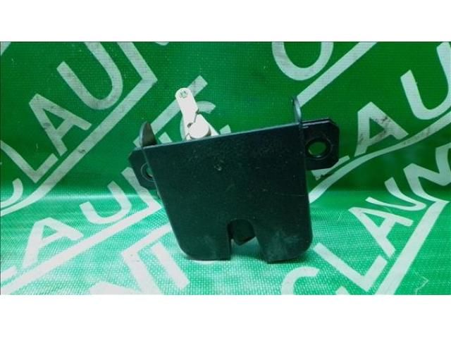 bontott VW GOLF IV Csomagtérajtó Zárszerkezet