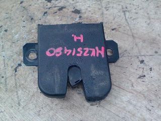 bontott VW GOLF IV Csomagtérajtó Zárszerkezet