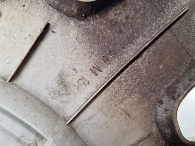 bontott VW GOLF IV Dísztárcsa (1 db)