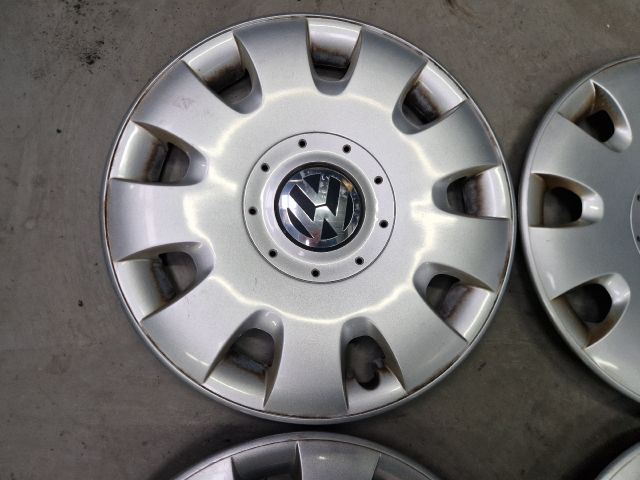 bontott VW GOLF IV Dísztárcsa Szett