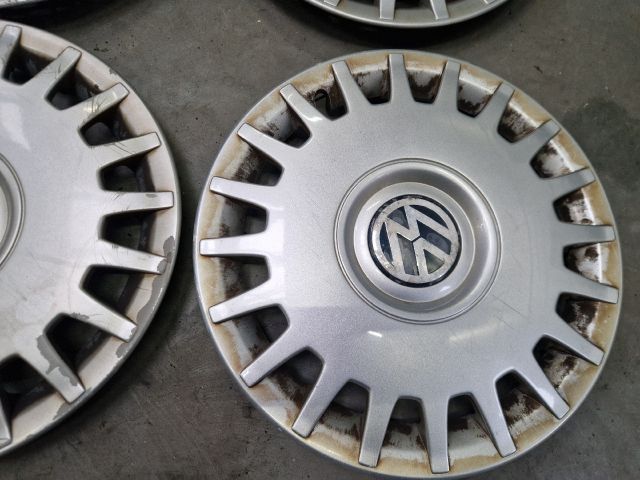 bontott VW GOLF IV Dísztárcsa Szett