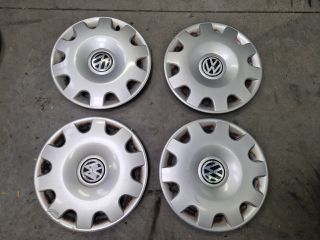 bontott VW GOLF IV Dísztárcsa Szett