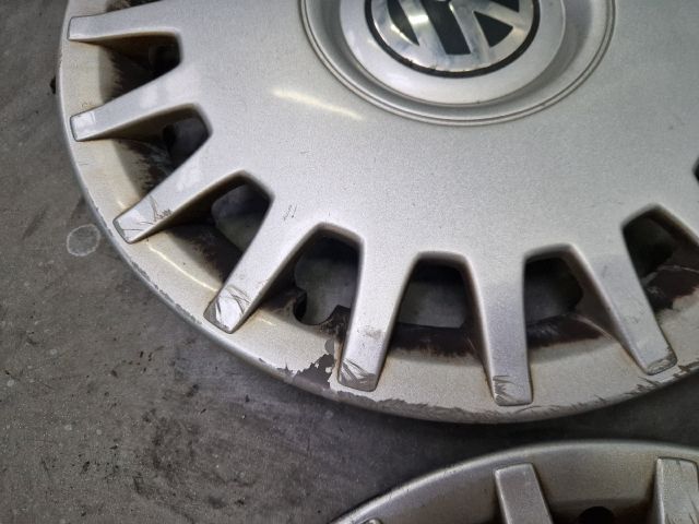 bontott VW GOLF IV Dísztárcsa Szett