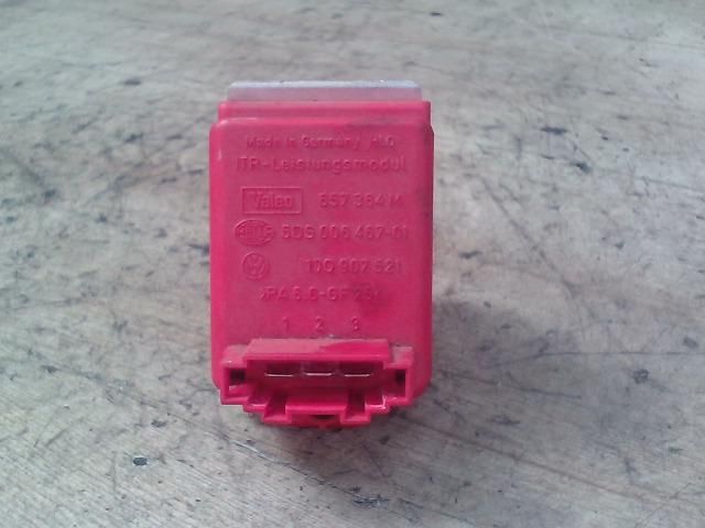 bontott VW GOLF IV Előtét Ellenállás Fűtőmotor