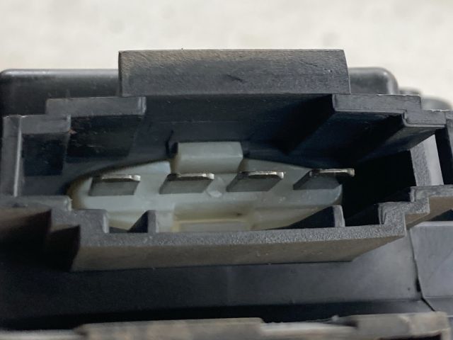 bontott VW GOLF IV Előtét Ellenállás Fűtőmotor