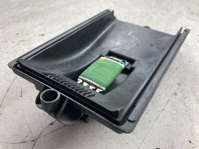 bontott VW GOLF IV Előtét Ellenállás Fűtőmotor