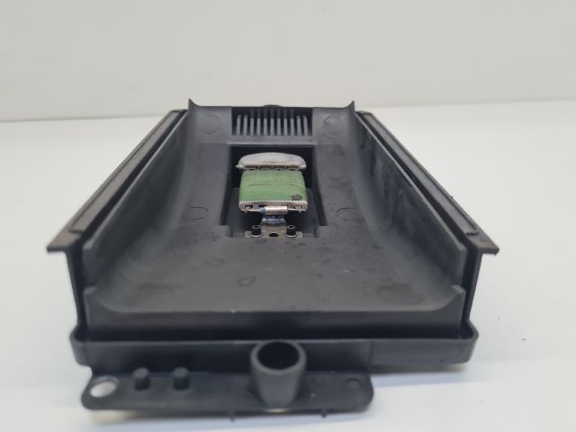 bontott VW GOLF IV Előtét Ellenállás Fűtőmotor