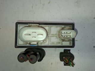 bontott VW GOLF IV Előtét Ellenállás Hűtőventilátor