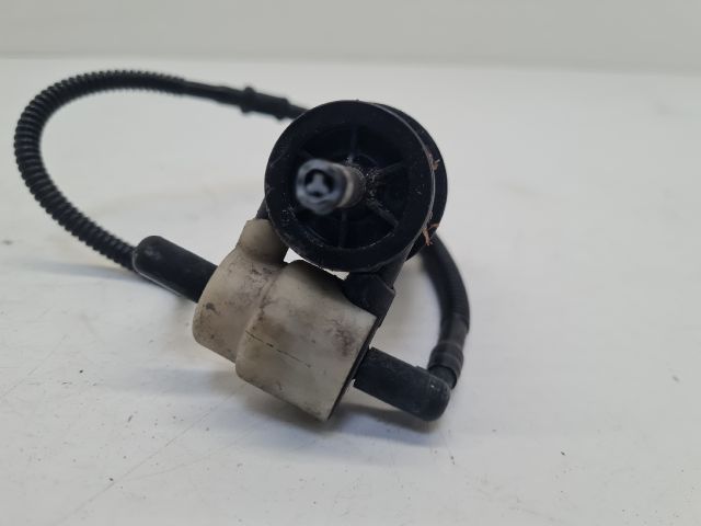 bontott VW GOLF IV Első Ablakmosó Szivattyú