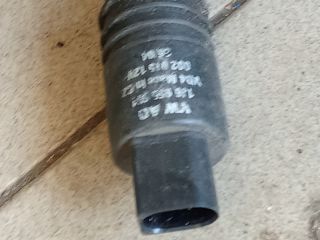 bontott VW GOLF IV Első Ablakmosó Szivattyú