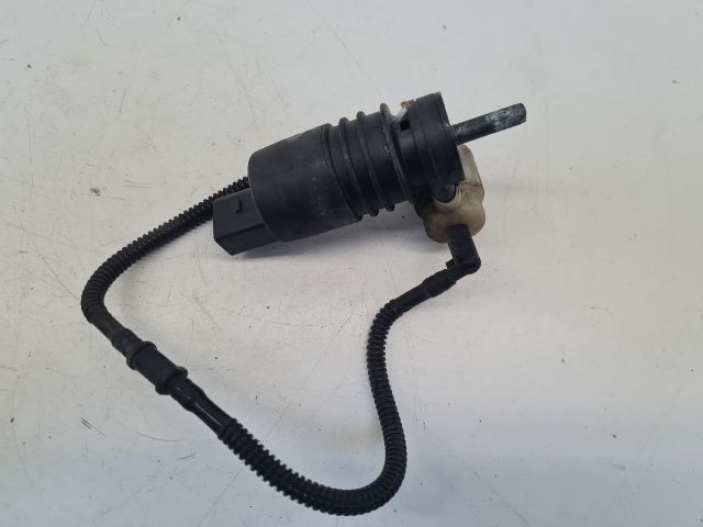 bontott VW GOLF IV Első Ablakmosó Szivattyú