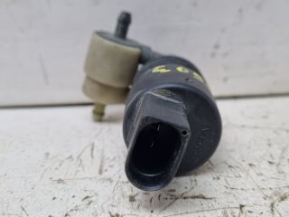 bontott VW GOLF IV Első Ablakmosó Szivattyú