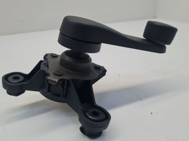 bontott VW GOLF IV Első Ablaktekerő Kar