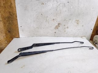 bontott VW GOLF IV Első Ablaktörlő Kar