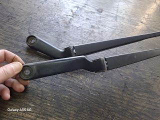 bontott VW GOLF IV Első Ablaktörlő Kar