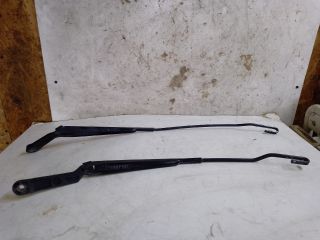 bontott VW GOLF IV Első Ablaktörlő Kar