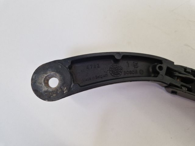 bontott VW GOLF IV Első Ablaktörlő Kar