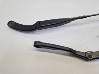 bontott VW GOLF IV Első Ablaktörlő Kar