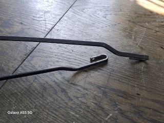 bontott VW GOLF IV Első Ablaktörlő Kar