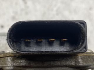 bontott VW GOLF IV Első Ablaktörlő Motor