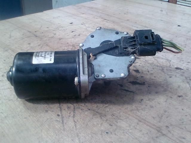 bontott VW GOLF IV Első Ablaktörlő Motor