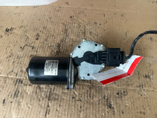 bontott VW GOLF IV Első Ablaktörlő Motor