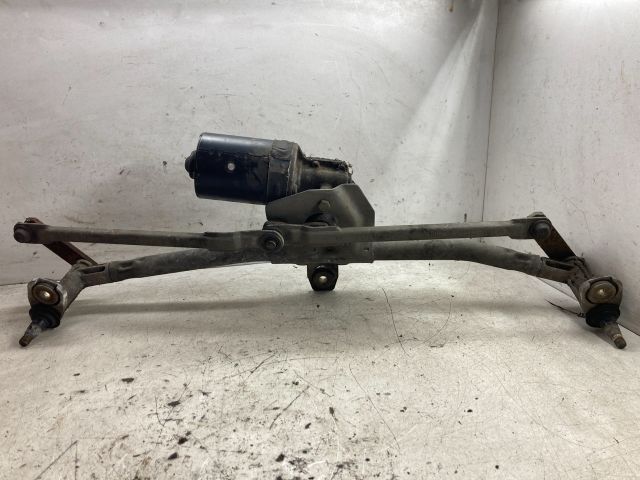 bontott VW GOLF IV Első Ablaktörlő Szerkezet Motorral