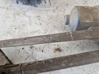 bontott VW GOLF IV Első Ablaktörlő Szerkezet Motorral