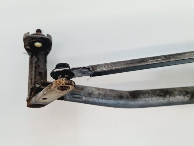 bontott VW GOLF IV Első Ablaktörlő Szerkezet Motorral