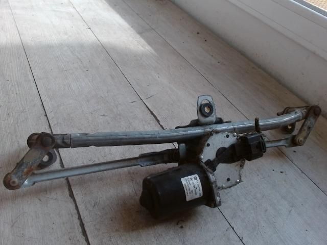 bontott VW GOLF IV Első Ablaktörlő Szerkezet Motorral