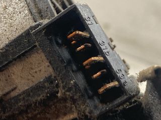 bontott VW GOLF IV Első Ablaktörlő Szerkezet Motorral