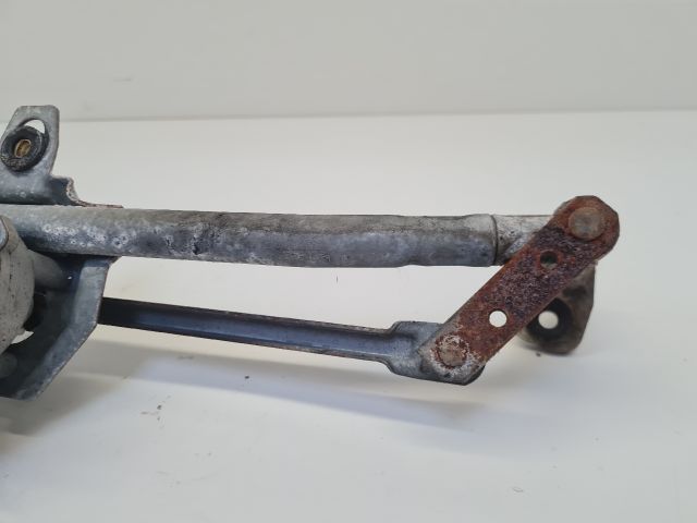 bontott VW GOLF IV Első Ablaktörlő Szerkezet Motorral