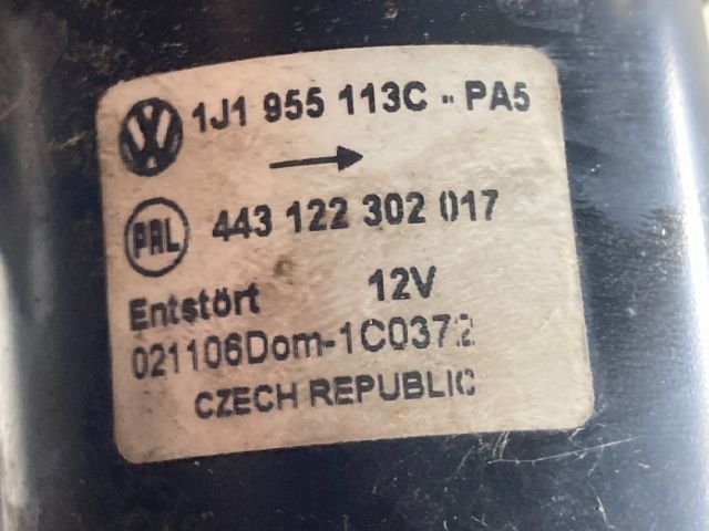 bontott VW GOLF IV Első Ablaktörlő Szerkezet Motorral