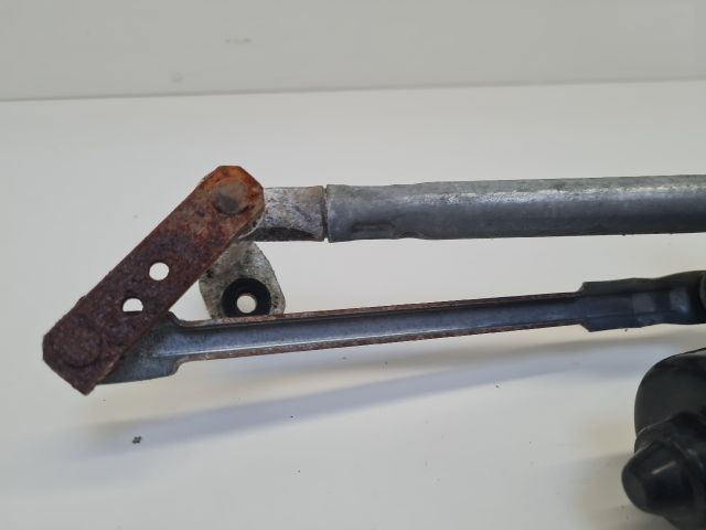 bontott VW GOLF IV Első Ablaktörlő Szerkezet Motorral