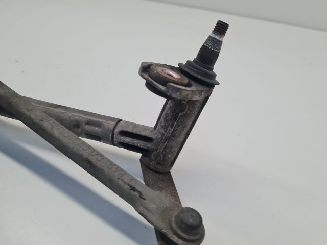 bontott VW GOLF IV Első Ablaktörlő Szerkezet Motorral