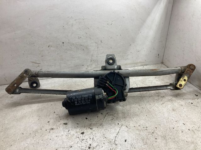 bontott VW GOLF IV Első Ablaktörlő Szerkezet Motorral