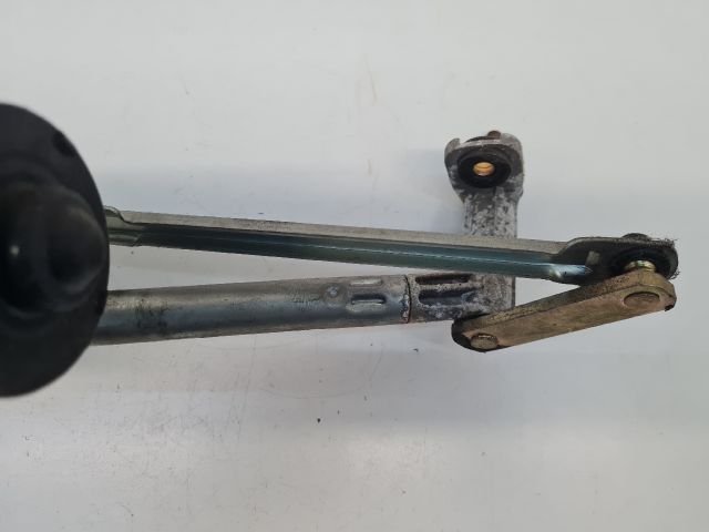 bontott VW GOLF IV Első Ablaktörlő Szerkezet Motorral