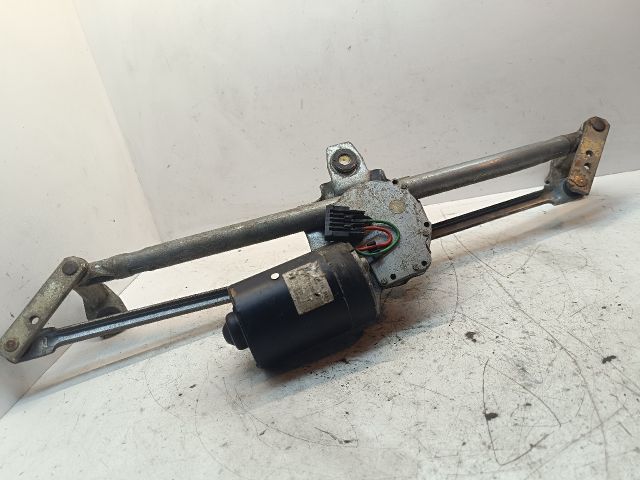 bontott VW GOLF IV Első Ablaktörlő Szerkezet Motorral