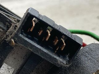 bontott VW GOLF IV Első Ablaktörlő Szerkezet Motorral