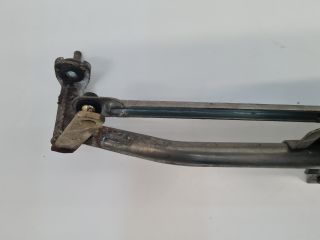 bontott VW GOLF IV Első Ablaktörlő Szerkezet Motorral