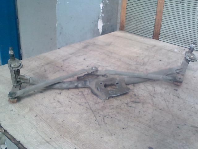 bontott VW GOLF IV Első Ablaktörlő Szerkezet